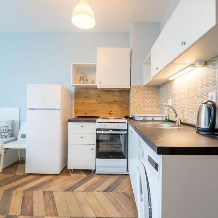 Cozy Little Apartment In Studentski Grad Sofía Exterior foto