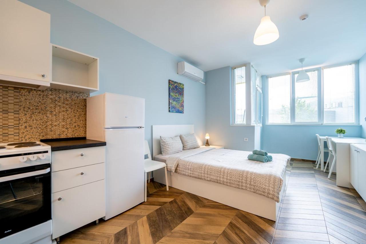 Cozy Little Apartment In Studentski Grad Sofía Exterior foto